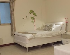 Bed & Breakfast Ding Ding Homestay (Jincheng Township, Taiwan)