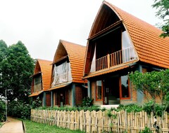 Otel Camaradvipa Retreat Munduk (Singaraja, Endonezya)