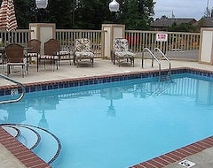Hotel Econo Lodge Inn & Suites Bryant (Bryant, USA)