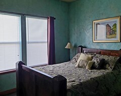 Koko talo/asunto Two Bedroom Bardominium In Quiet Country Location (Henrietta, Amerikan Yhdysvallat)