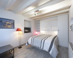 Toàn bộ căn nhà/căn hộ Two-room Apartment 10min From Geneva (Gaillard, Pháp)