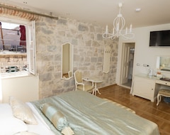 Bed & Breakfast Palace Augubio (Split, Croacia)