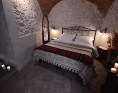 Otel Robur Marsorum Albergo Diffuso (Rocca di Mezzo, İtalya)