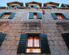 Hotelli Villa Matejuska Heritage (Split, Kroatia)