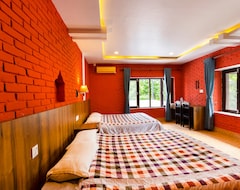 Hotel Park side (Chitwan, Nepal)