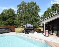 Toàn bộ căn nhà/căn hộ Nice Holiday Home With Outdoor Pool In Lottorp, Oland (Löttorp, Thụy Điển)
