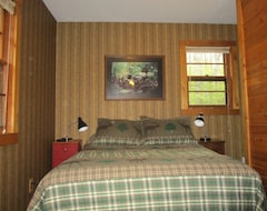 Entire House / Apartment The King'S Cottage - ~A~ Very Quiet Northwoods Retreat (Woodruff, USA)
