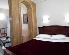 Hotel Alex (Trípoli, Grecia)