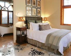 Khách sạn Morrells Manor House (Johannesburg, Nam Phi)