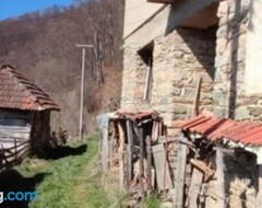 Koko talo/asunto Ann Iii (Vranje, Serbia)