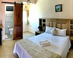 Bucaneros Hotel & Suites (Isla Mujeres, Mexico)