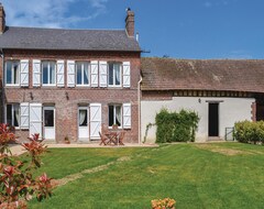 Toàn bộ căn nhà/căn hộ 2 Bedroom Accommodation In Trie Chateau (Trie-Château, Pháp)