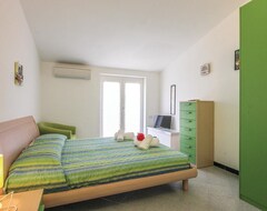 Toàn bộ căn nhà/căn hộ 4 Bedroom Accommodation In Montecorice -sa- (Montecorice, Ý)
