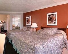 Hotel Traveller's Inn Extended Stay Suites (Victoria, Canadá)