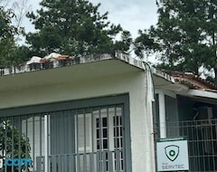 Entire House / Apartment Pousada Bananeiras (Criciúma, Brazil)