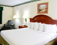 Khách sạn Grand Vista Hotel & Suites (Greenback, Hoa Kỳ)