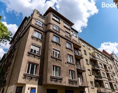 Koko talo/asunto Budafoki Residence (Budapest, Unkari)