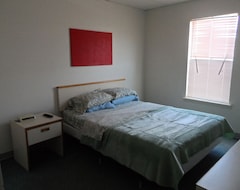 Koko talo/asunto Economy Suites (Muldraugh, Amerikan Yhdysvallat)