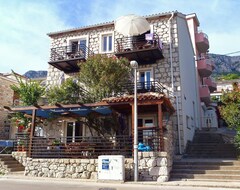 Toàn bộ căn nhà/căn hộ Studio Flat With Terrace And Sea View Gradac, Makarska (As-6661-A) (Gradac, Croatia)