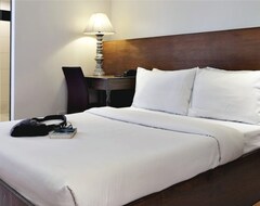 Hotel Durban (Makati, Filipinler)