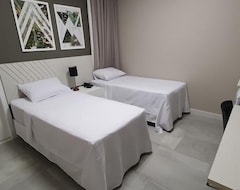 Khách sạn DM HOTEL (Propriá, Brazil)
