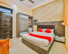 Oyo 48698 Hotel Settle Inn (Kota, Hindistan)