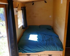 Cijela kuća/apartman Roulotte Dans Les Ardennes / Tiny House Éco-gîte (Belval, Francuska)