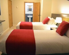 Otel Carrick Plaza Suites by theKeyCollection (Carrick-on-Shannon, İrlanda)