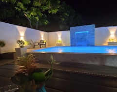 Hele huset/lejligheden Villa Estrella Swimming Pool Bbq Wifi Free Parking (Villa González, Dominikanske republikk)