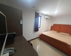 Hotel Z Suites (Medan, Endonezya)