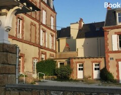 Toàn bộ căn nhà/căn hộ Appartement Vu Sur Mer (Saint-Pair-sur-Mer, Pháp)