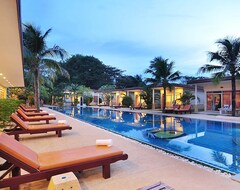 Hotel Maalai Resort (Cape Panwa, Thailand)