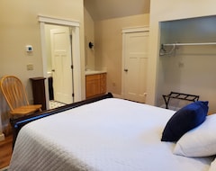 Entire House / Apartment Lillys Loft At Spring Creek Ranch (Mount Shasta, USA)