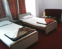 Hotel Cobra Inn (Gandhinagar, India)