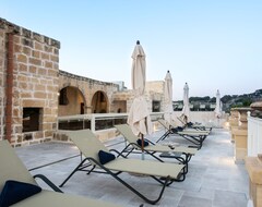 Hotel Cesca Boutique (Munxar, Malta)