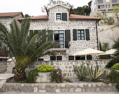 Toàn bộ căn nhà/căn hộ Stara Posta - Magical Contemporary Villa, Relaxing Seafront Setting (Herceg Novi, Montenegro)