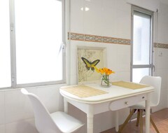 Casa/apartamento entero Piso De Lujo Con Ubicación Céntrica Y Hermosas Vistas Al Puerto Deportivo (Alicante, España)