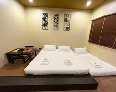 Hotelli Cozy Shiroi Resort (Buriram, Thaimaa)