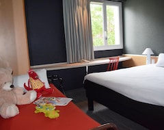 Otel ibis Chartres Ouest Luce (Lucé, Fransa)