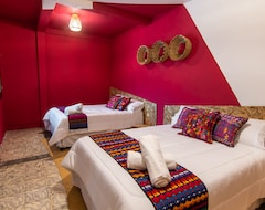 Khách sạn Why Not (Antigua Guatemala, Guatemala)