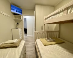 Hele huset/lejligheden Front Sea !!! Sacada C / Churrasq; 4 Rooms; 3 Bathrooms; 2 Vagas; Air; Wifi (Balneário Camboriú, Brasilien)