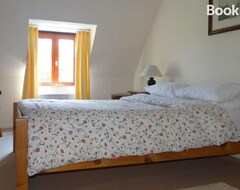 Tüm Ev/Apart Daire Daisy Cottage With Swimming Pool (Le Mesnil-Gilbert, Fransa)