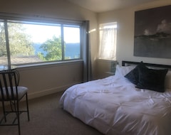 Hotel Casita Damore -lake Front Getaway! (El Dorado Hills, USA)