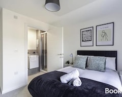 Cijela kuća/apartman Modern And Bright 2 Bed Apartment In Ashford (Ashford, Ujedinjeno Kraljevstvo)
