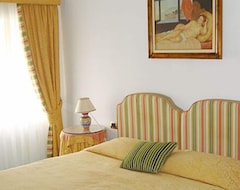 Khách sạn Hotel Villa Sirio (Castellabate, Ý)