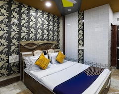 Hotel SPOT ON 63277 The Great Bhagvati (Rajkot, Indien)