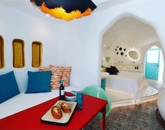 Hotel Naxos Cave Suites (Stelida, Grecia)
