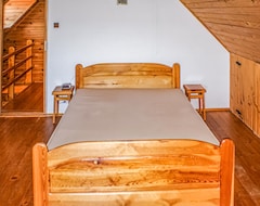 Hotelli 4 Bedroom Accommodation In Biskupiec (Biskupiec, Puola)