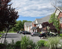 Khách sạn Cresthill Suites Syracuse (East Syracuse, Hoa Kỳ)