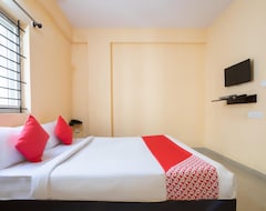 Hotel OYO 23427 Ashrey Comforts (Bengaluru, India)
